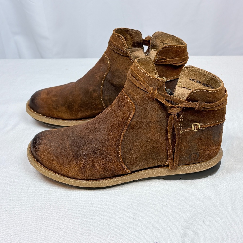 Born Wynter li Brown Distressed Leather Suede Ankle Booties Women Tassels 8.5